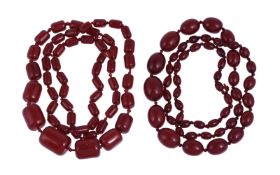 A CHERRY COLOURED BEAD NECKLACE