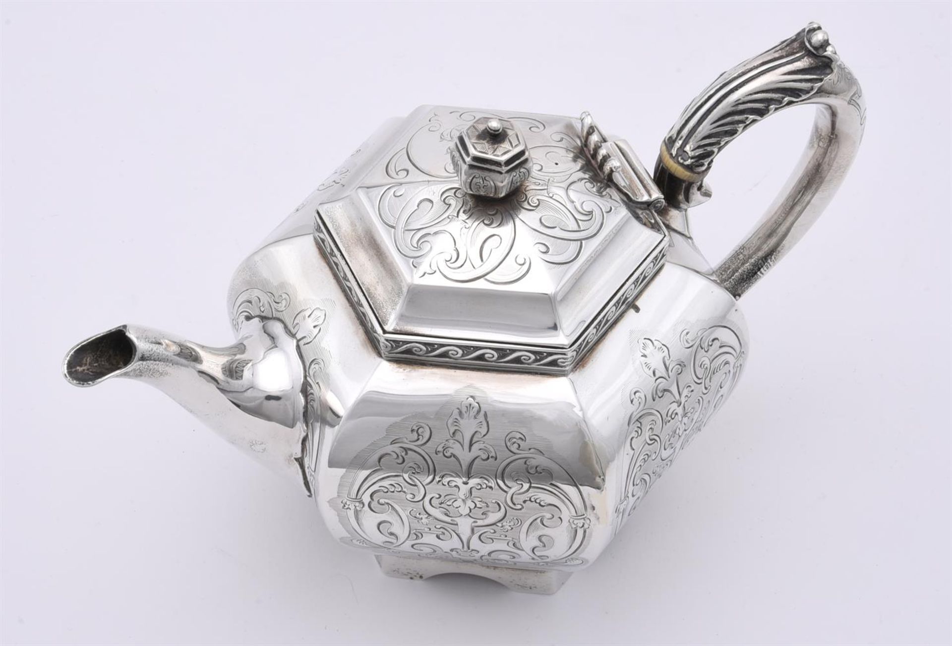 Y A VICTORIAN SILVER HEXAGONAL TEAPOT - Image 3 of 4