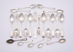 A COLLECTION OF SILVER FLATWARE