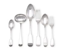 A COLLECTION OF SILVER FIDDLE PATTERN FLATWARE