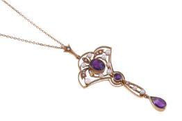 AN EDWARDIAN SEED PEARL AND AMETHYST PENDANT, CIRCA 1910
