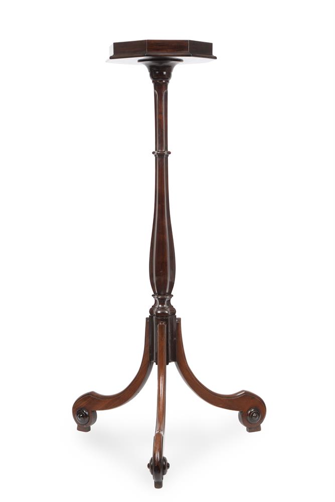 A GEORGE III MAHOGANY TRIPOD TORCHERE STAND, IN THE MANNER OF INCE & MAYHEW, CIRCA 1790 - Image 4 of 4