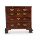 A GEORGE II MAHOGANY CHEST OF DRAWERS, MID 18TH CENTURY