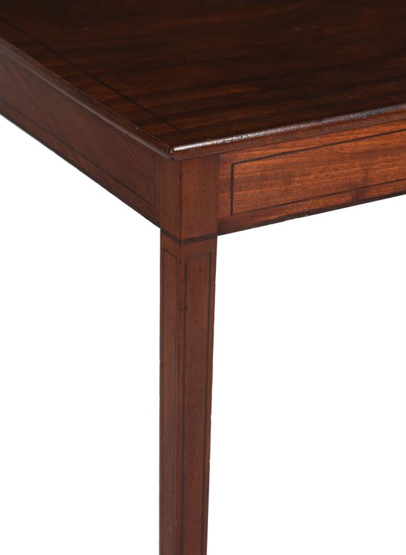 A REGENCY MAHOGANY AND LINE INLAID SIDE OR OCCASIONAL TABLE, CIRCA 1815 - Image 3 of 4