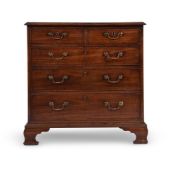 A GEORGE III MAHOGANY CHEST OF DRAWERS, CIRCA 1760