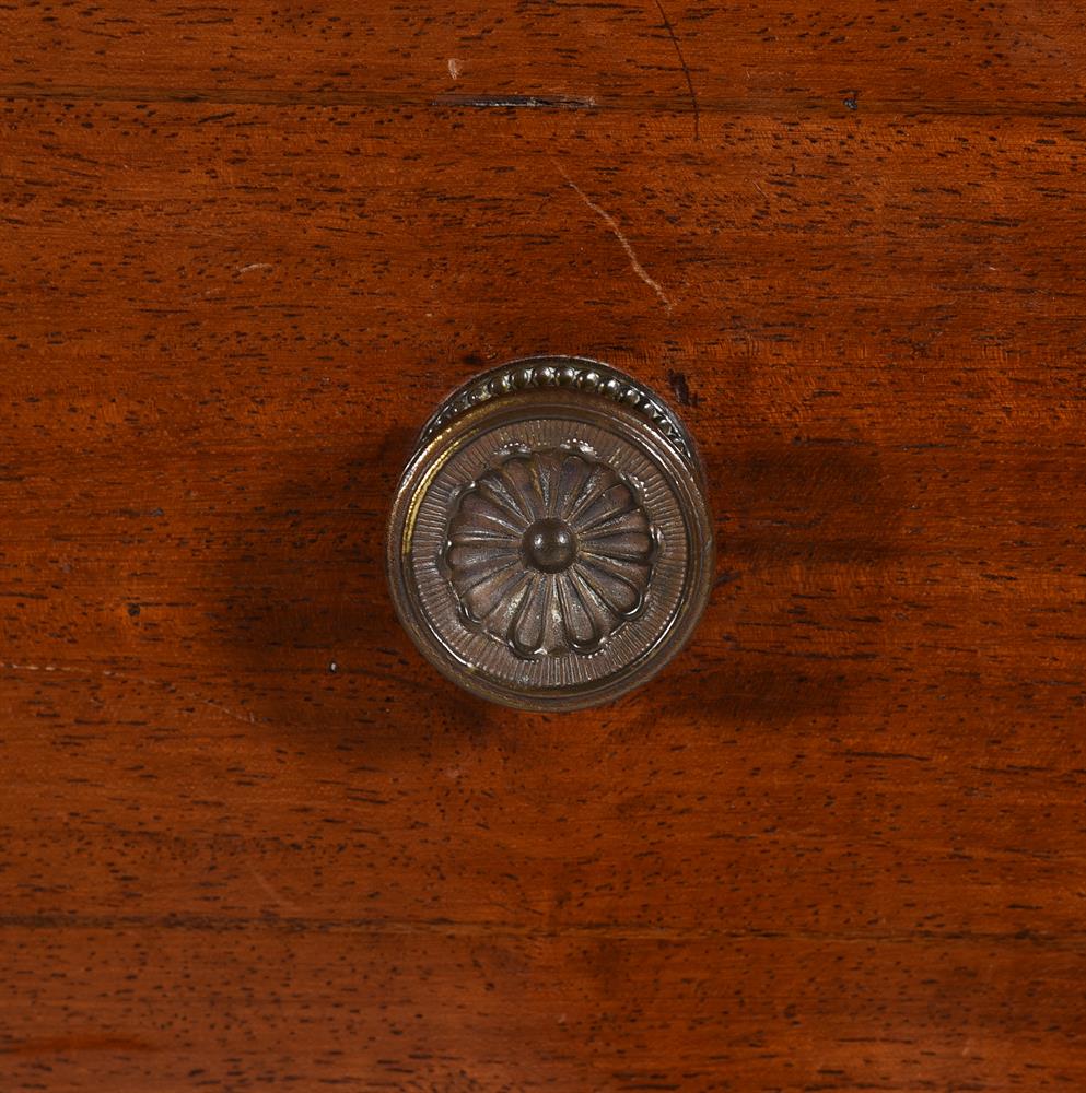 AN UNUSUAL REGENCY MAHOGANY BOWFRONT SIDEBOARD, CIRCA 1815 - Image 5 of 5