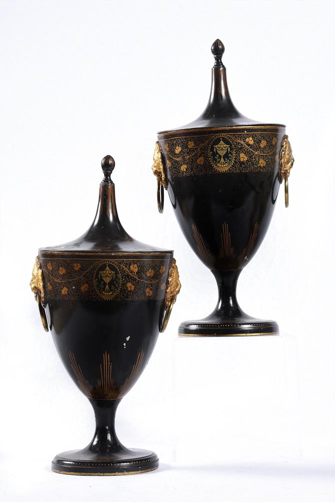 A PAIR OF DUTCH TOLE PEINTE YELLOW GROUND CHESTNUT URNS, EARLY 19TH CENTURY - Image 3 of 5