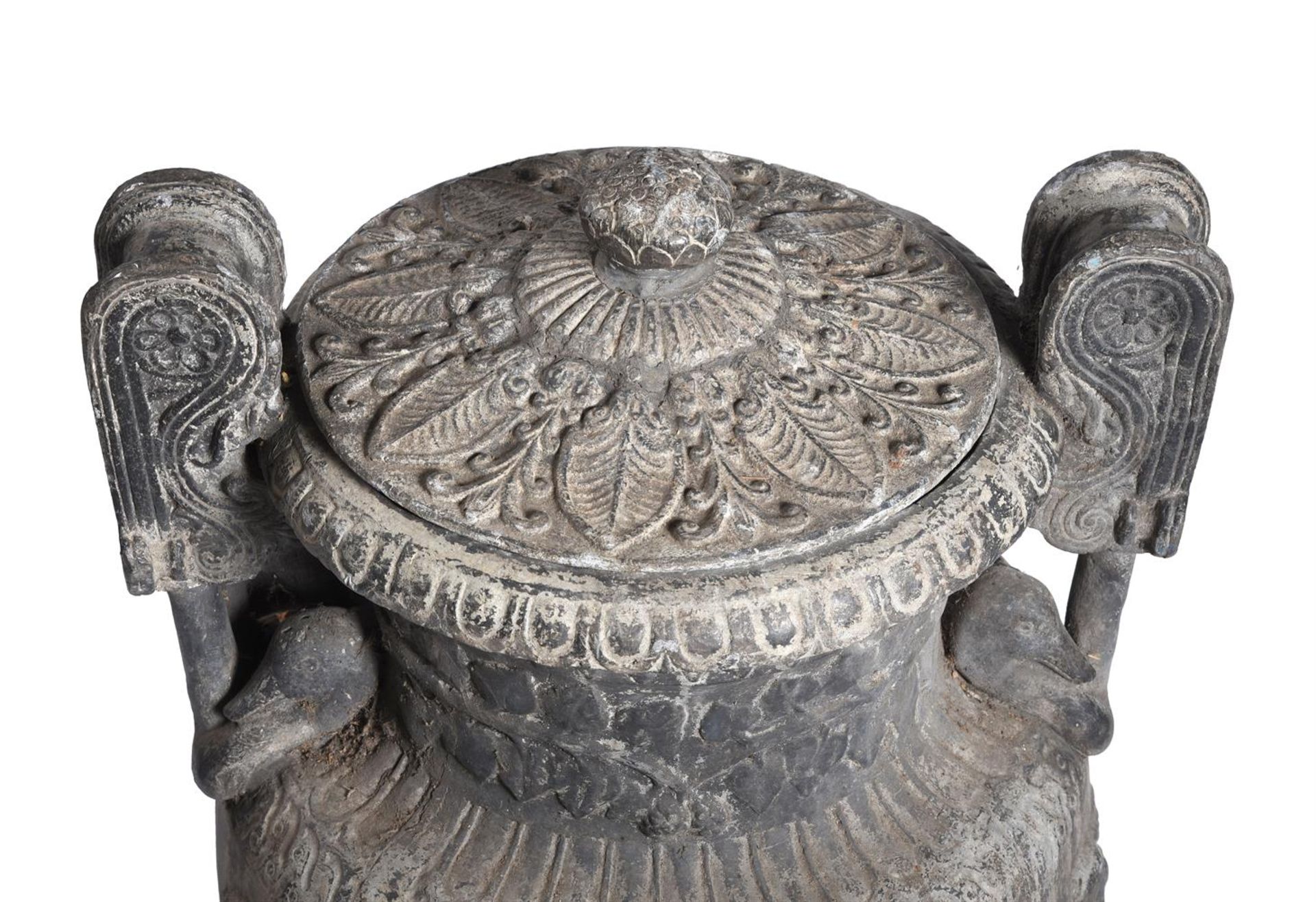 A LARGE TWIN HANDLED LEAD GARDEN URN, POSSIBLY FRENCH, LATE 19TH/EARLY 20TH CENTURY - Image 5 of 5