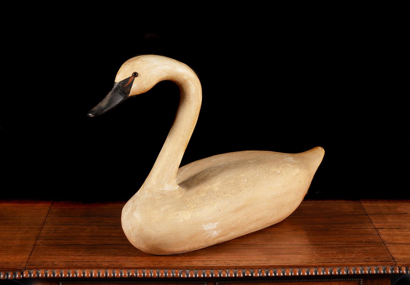 A COMPOSTION AND PAINTED MODEL OF A SWAN, 20TH CENTURY