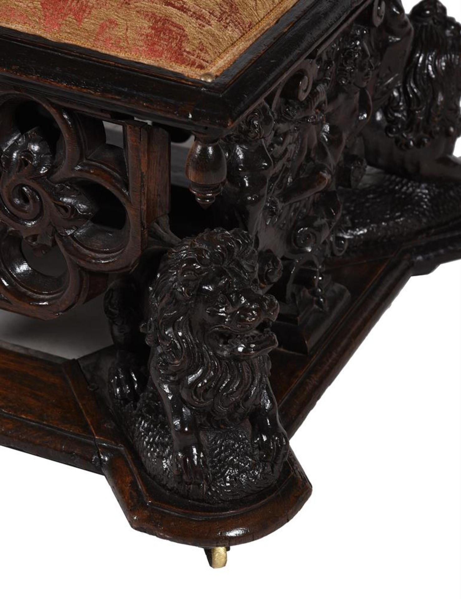 A CARVED OAK OTTOMAN STOOL, IN THE ANTIQUARIAN TASTE, 19TH CENTURY - Image 4 of 5