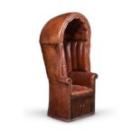 A LEATHER PORTER'S CHAIR, IN 18TH CENTURY STYLE, 20TH CENTURY