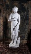 AFTER THE ANTIQUE, A LARGE CARVED WHITE MARBLE FIGURE 'THE MEDICI VENUS', PROBABLY ITALIAN