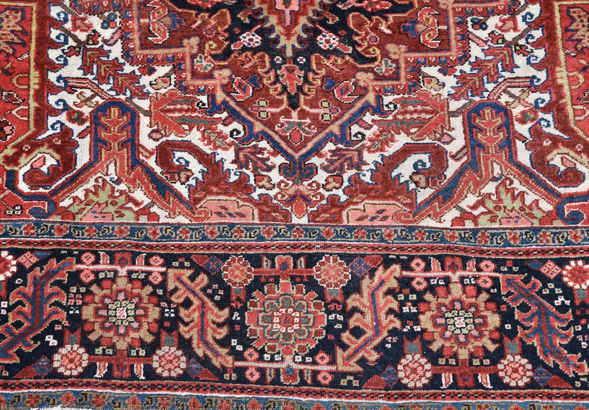 A HERIZ CARPET, approximately 413 x 304cm - Image 3 of 3