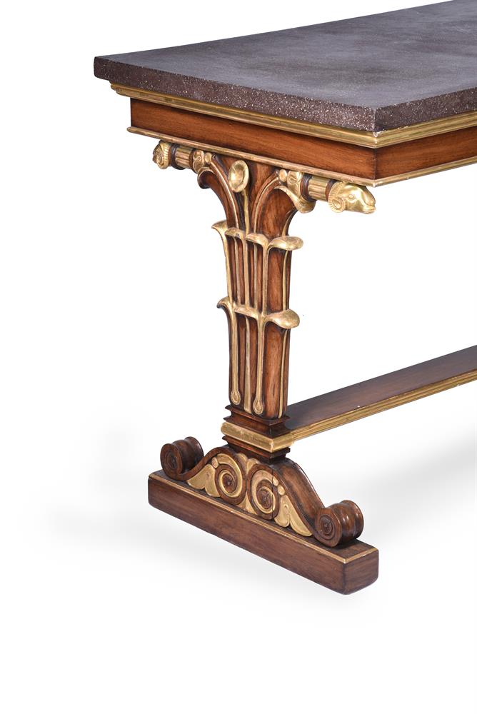 A ROSEWOOD AND PARCEL GILT CENTRE TABLE IN GEORGE IV STYLEIN THE MANNER OF GEORGE SMITH The porphy - Image 2 of 4