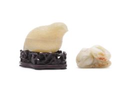A Chinese celadon jade 'quail' box and cover