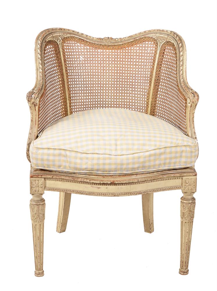 A CREAM PAINTED BERGERE IN LOUIS XVI STYLE - Image 2 of 3