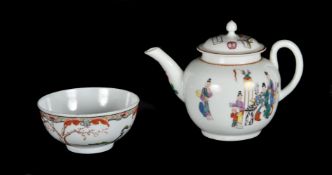 A WORCESTER POLYCHROME CHINOISERIE TEAPOT AND COVER