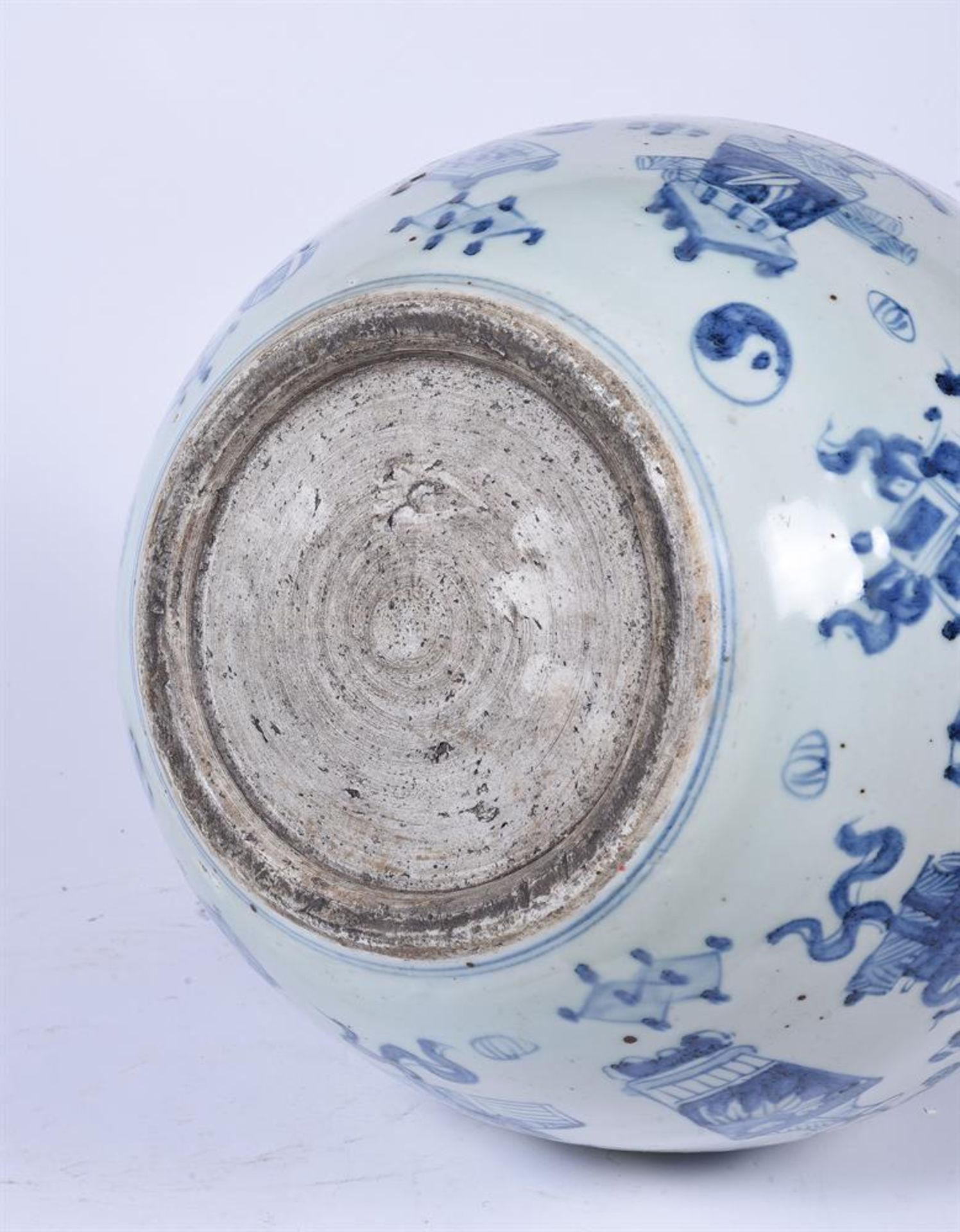 A LARGE CHINESE BLUE AND WHITE VASE - Bild 5 aus 5