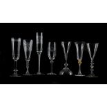 A GROUP OF SEVEN ASSORTED MODERN CLEAR GLASS WINE GLASSES