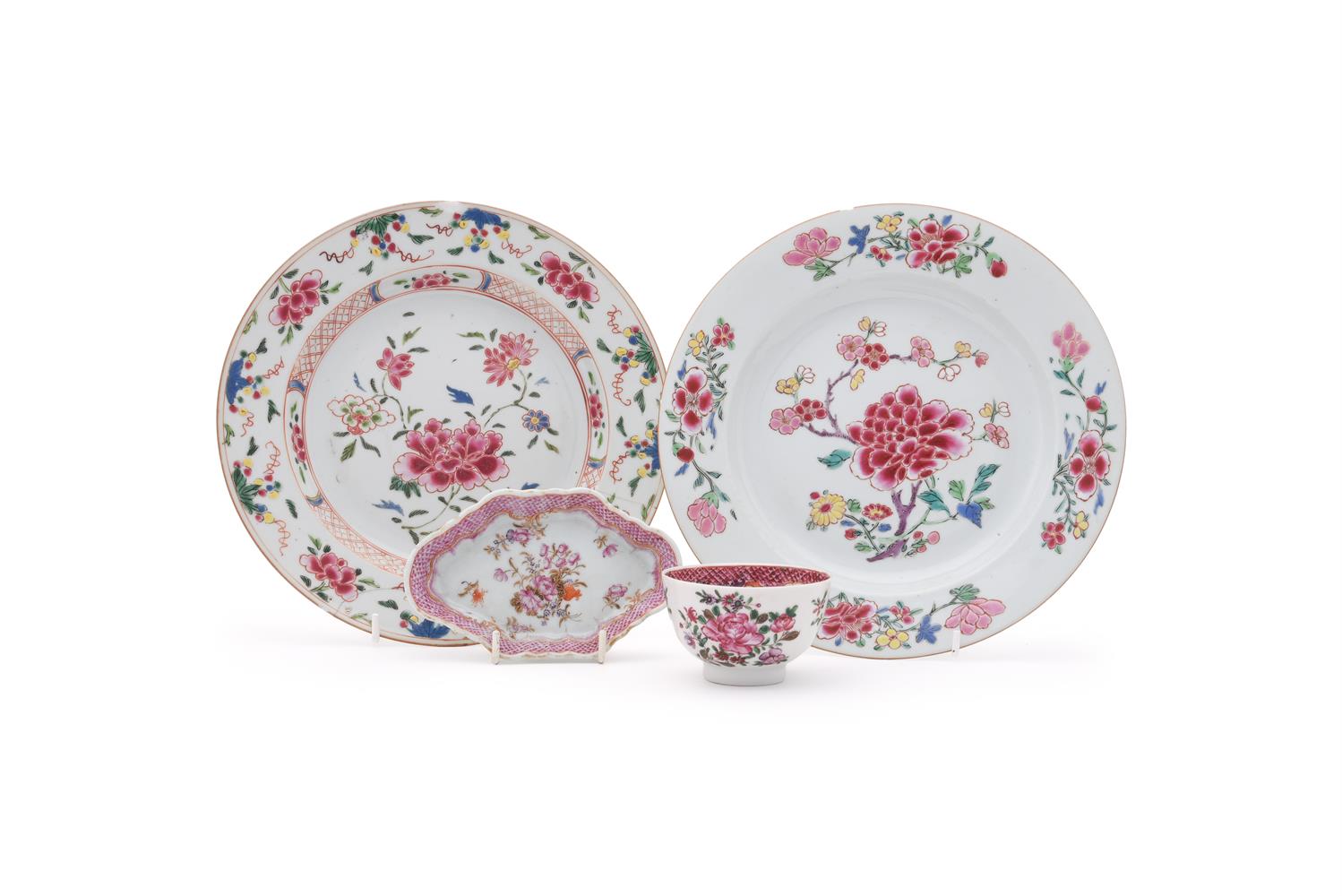 TWO CHINESE FAMILLE ROSE PLATES