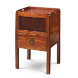 A GEORGE III MAHOGANY NIGHT COMMODE