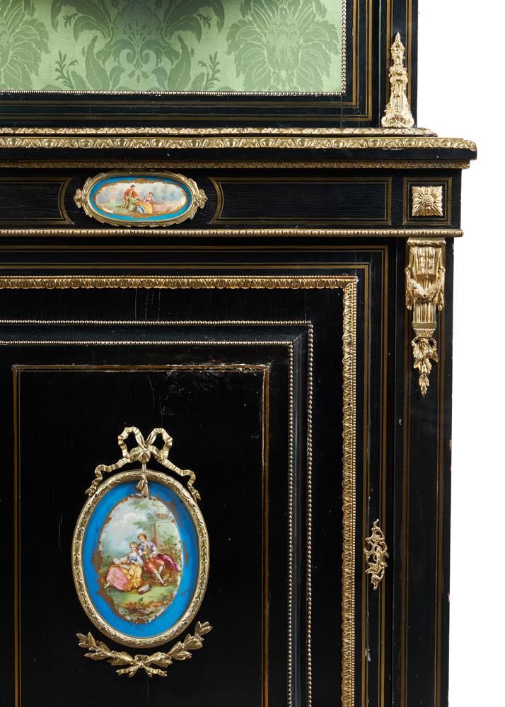 A PAIR OF NAPOLEON III EBONISED AND GILT METAL MOUNTED SIDE CABINETS - Image 4 of 5