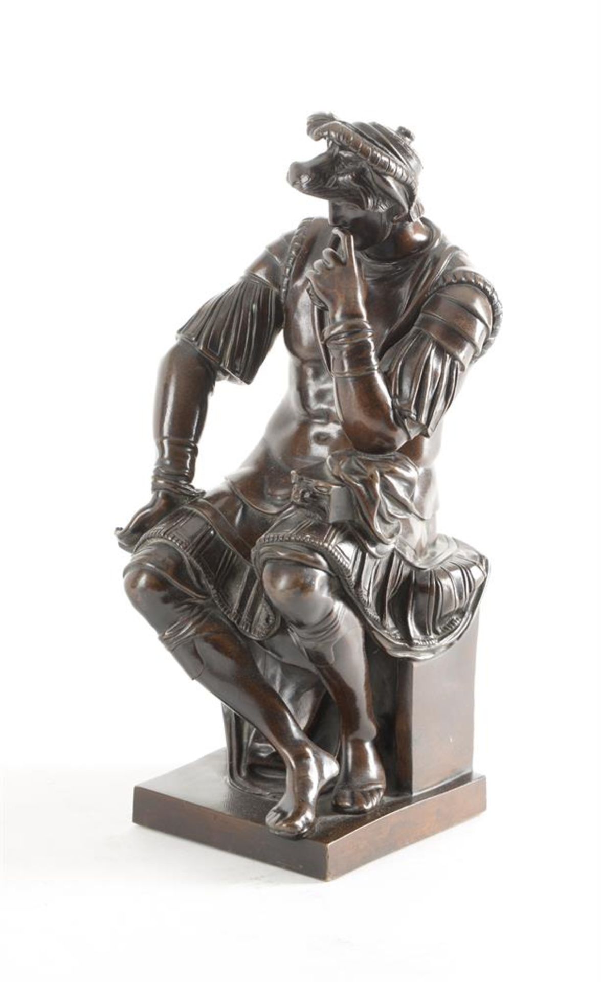 AFTER MICHELANGELO, BRONZE FIGURE 'LORENZO DE MEDICI' FRENCH, LATE 19TH/EARLY 20TH CENTURY - Image 3 of 5