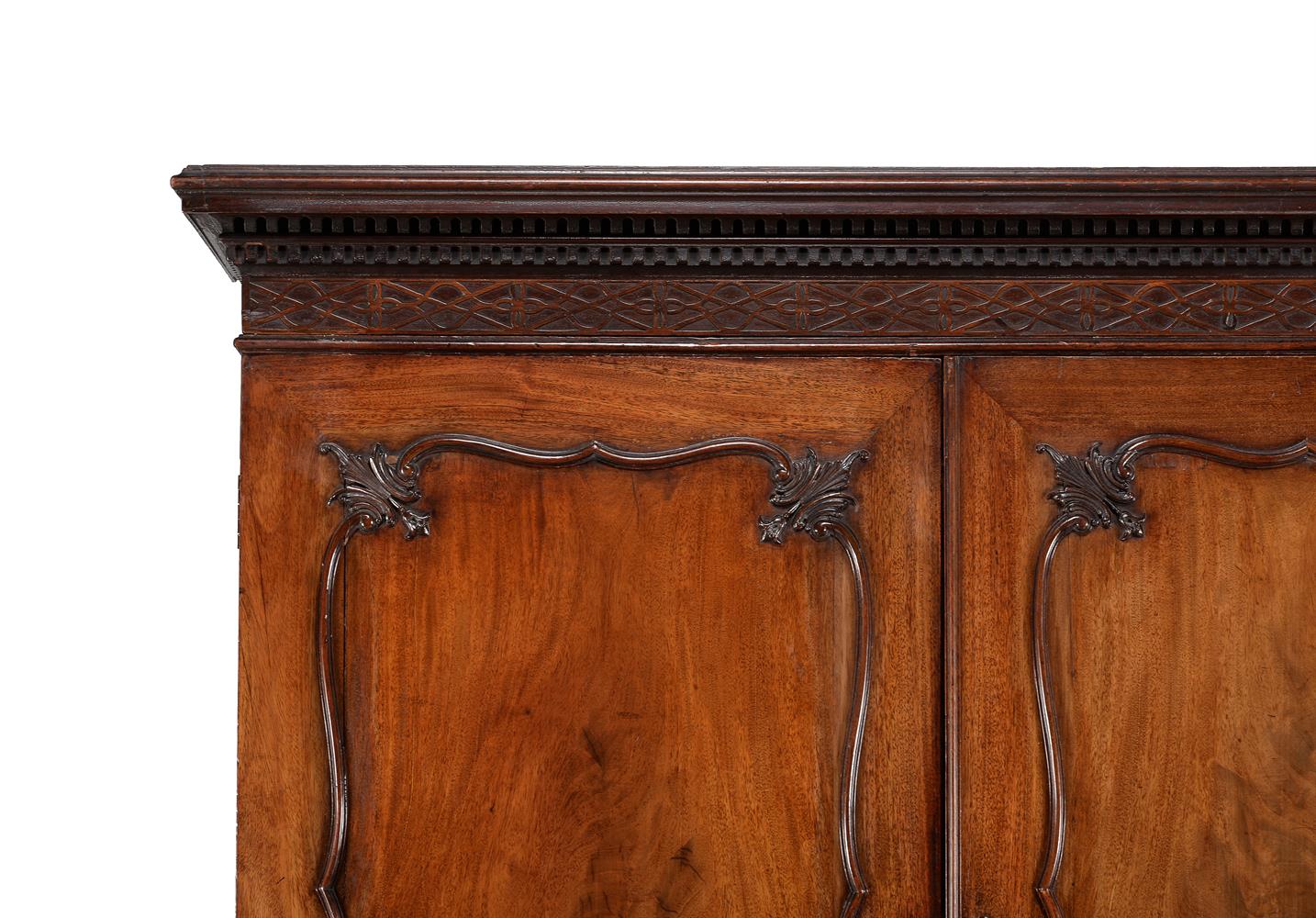 A GEORGE III MAHOGANY WARDROBE, IN THE MANNER OF THOMAS CHIPPENDALE, CIRCA 1770 - Image 3 of 6