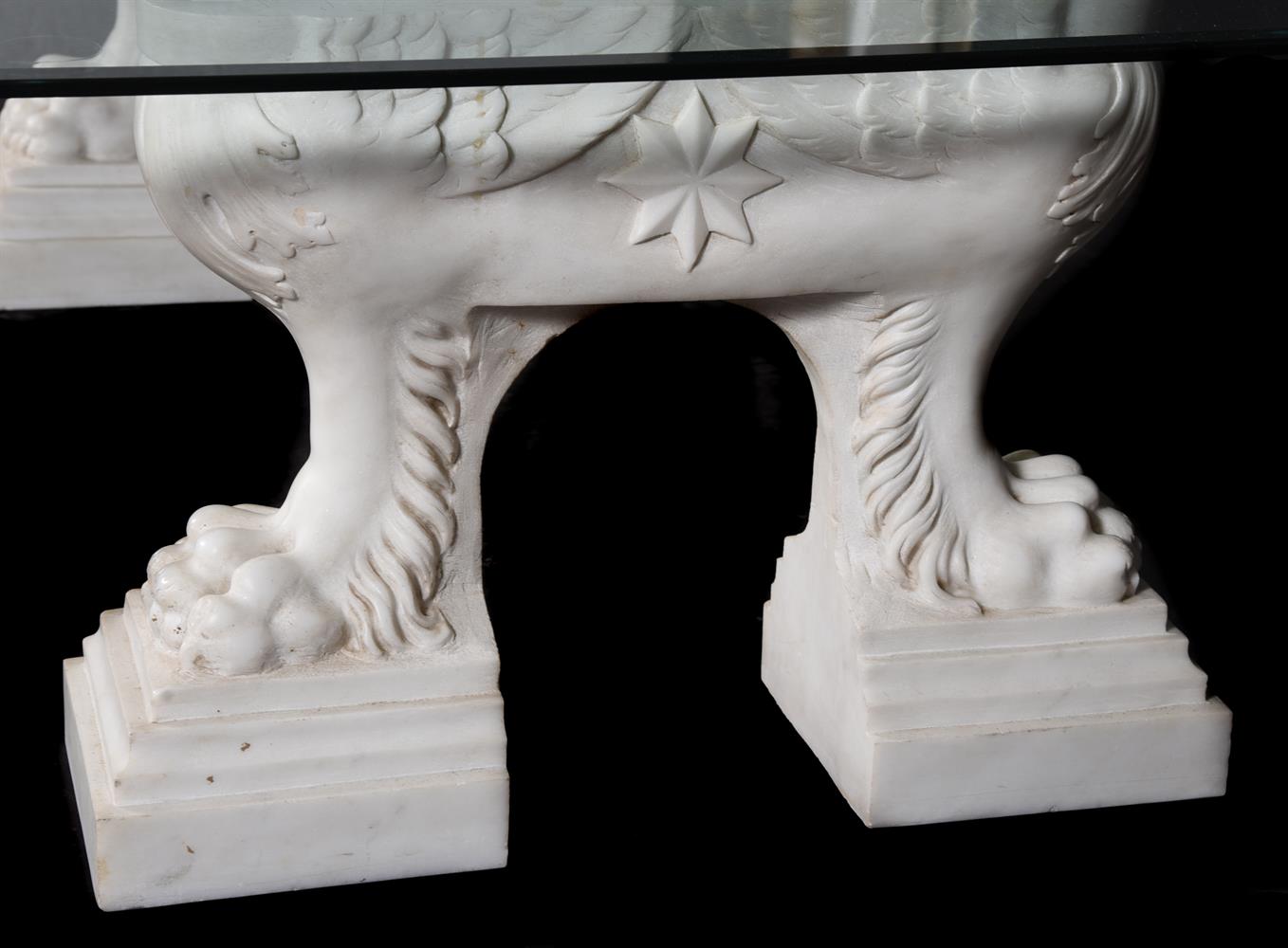 A PAIR OF WHITE MARBLE MONOPODIA TABLE SUPPORTS, AFTER THE ANTIQUE - Image 3 of 3