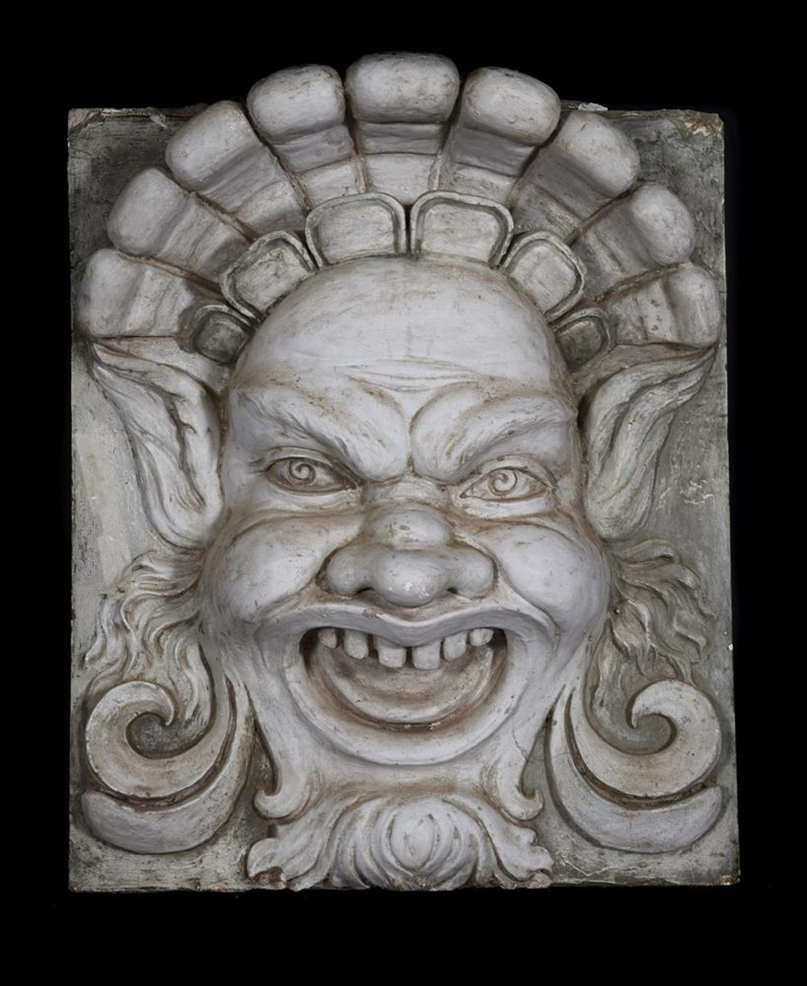 A PAIR OF PLASTER MASK PANELS, POSSIBLY ITALIAN, EARLY 20TH CENTURY - Image 3 of 5