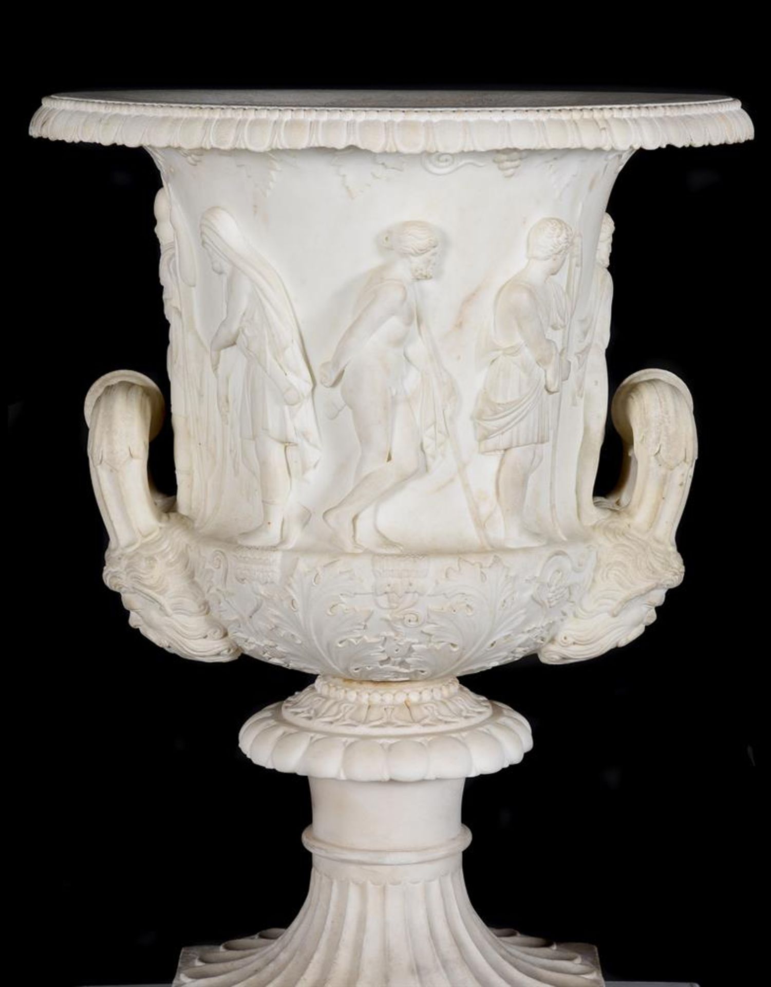 AFTER THE ANTIQUE, A LARGE CARVED MARBLE MEDICI VASE, ITALIAN 19TH CENTURY - Image 2 of 8