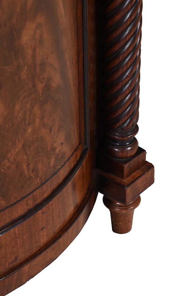 A PAIR OF WILLIAM IV MAHOGANY AND EBONISED SIDE CUPBOARDS, IN THE MANNER OF GILLOWS, CIRCA 1835 - Image 4 of 4
