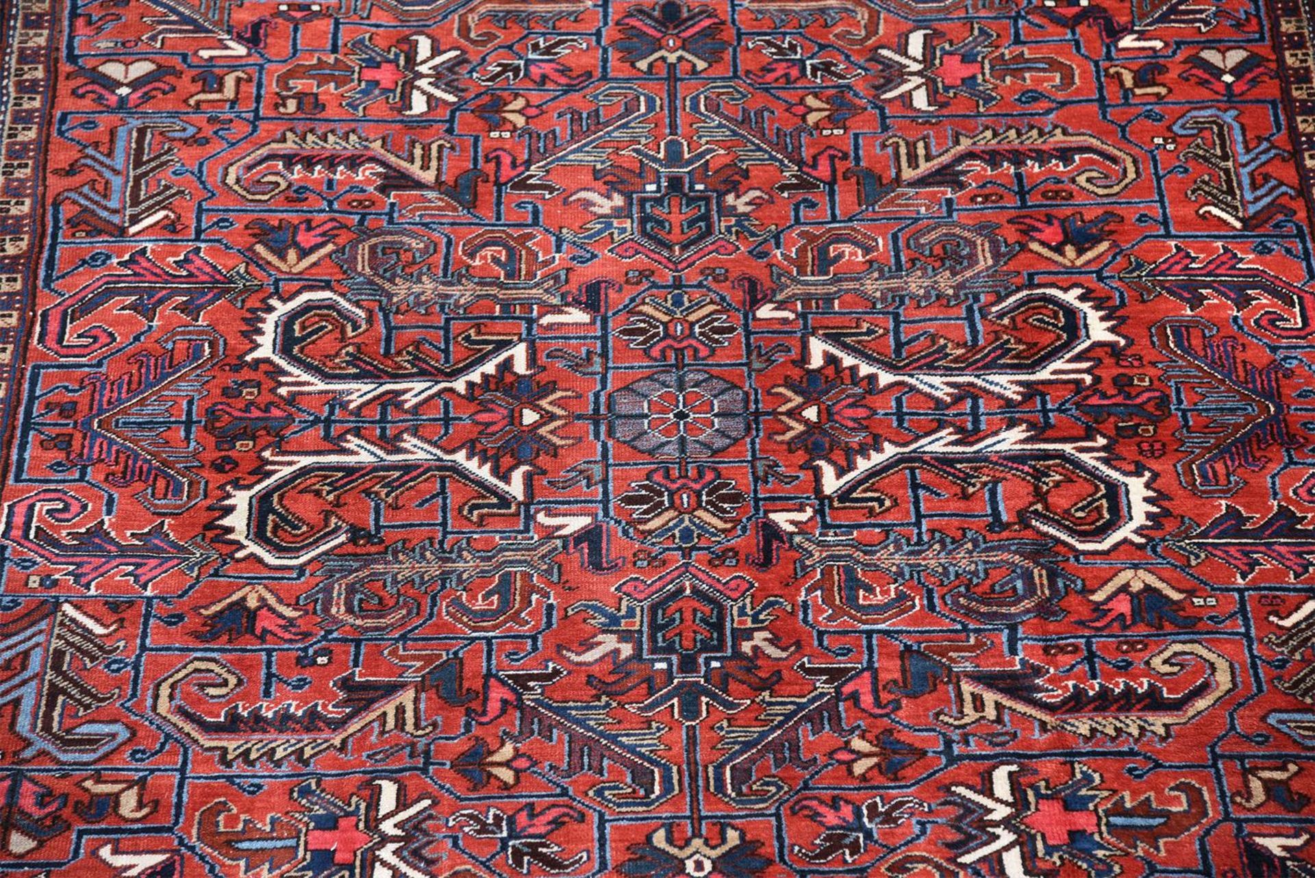 A SERAPI CARPET, approximately 354 x 254cm - Image 2 of 3