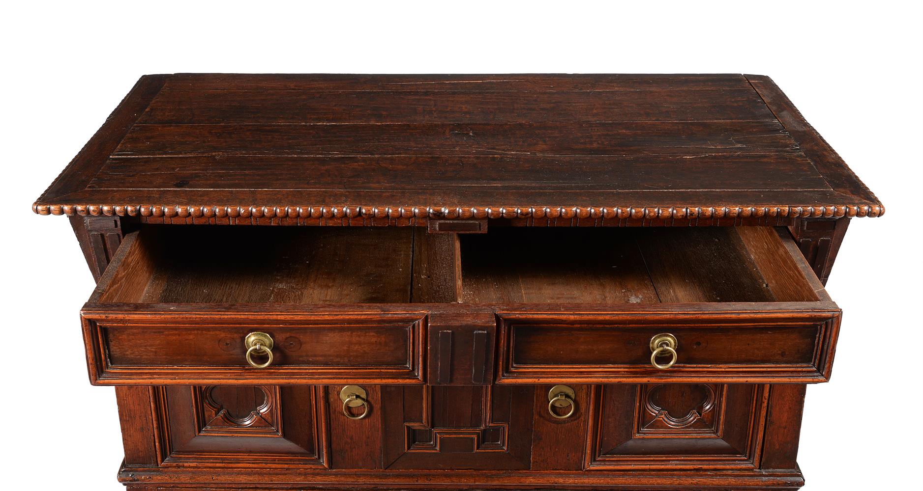 A CHARLES II OAK AND SNAKEWOOD CHEST OF DRAWERS, CIRCA 1670 - Image 4 of 4