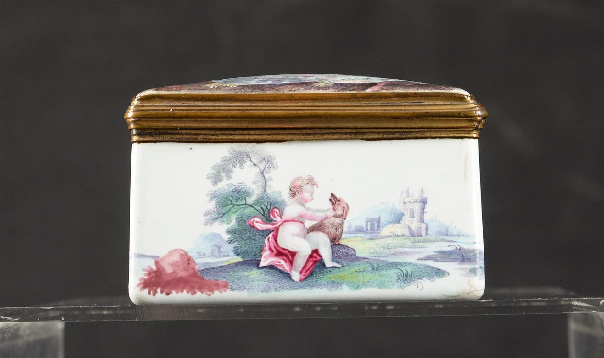 A FRENCH ENAMEL TABLE SNUFF BOX, CIRCA 1800 - Image 5 of 7