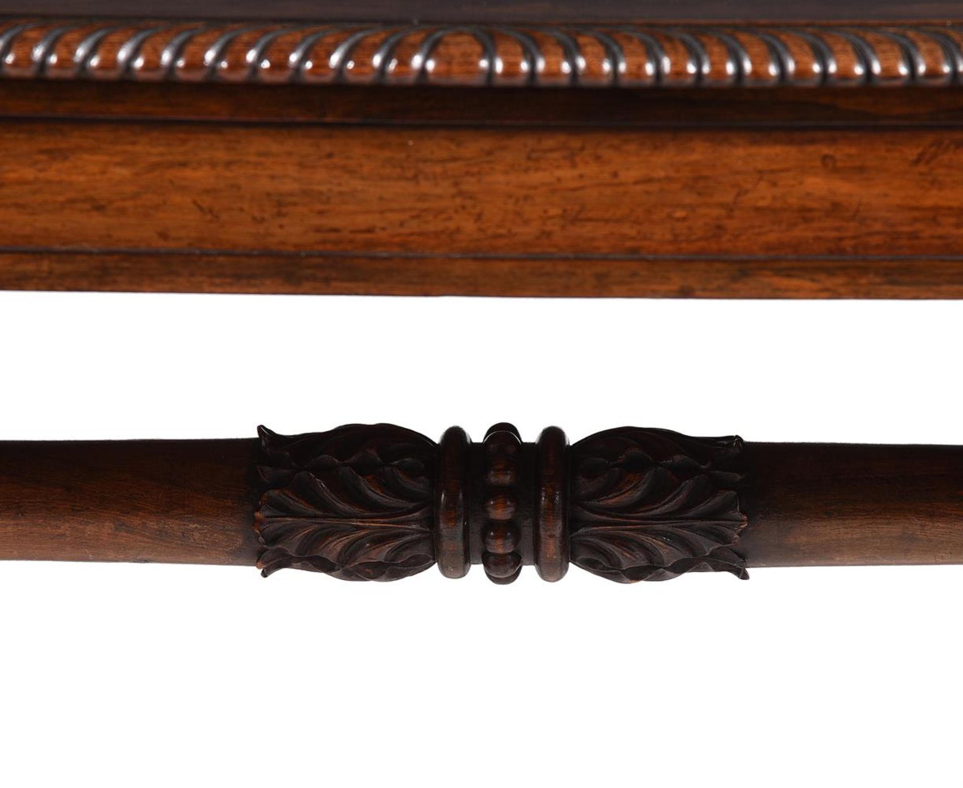 Y A WILLIAM IV ROSEWOOD LIBRARY TABLE, ATTRIBUTED TO GILLOWS, CIRCA 1835 - Bild 5 aus 9