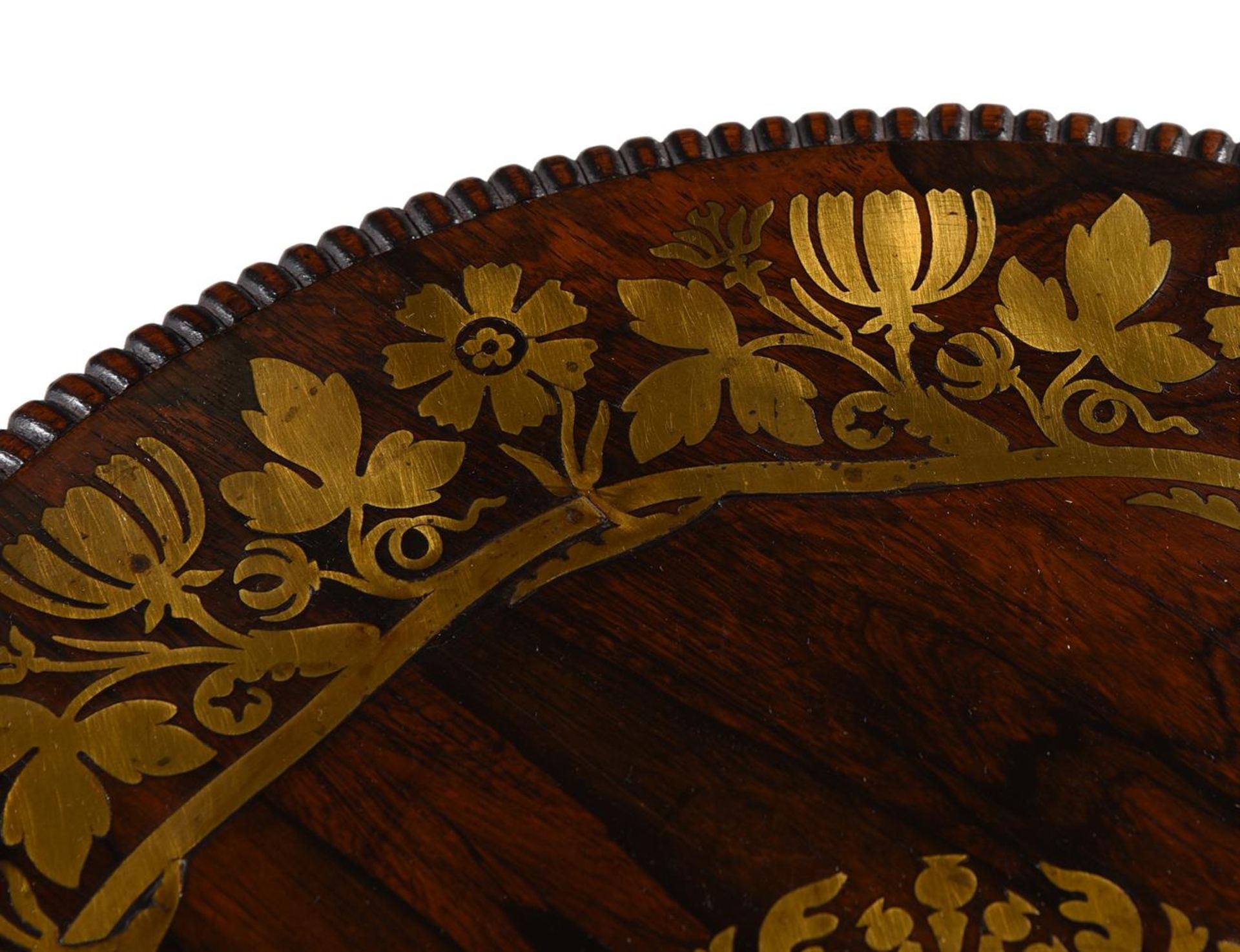 Y A REGENCY ROSEWOOD AND BRASS MARQUETRY PEDESTAL OCCASIONAL TABLE, ATTRIBUTED TO GEORGE BULLOCK - Image 4 of 5