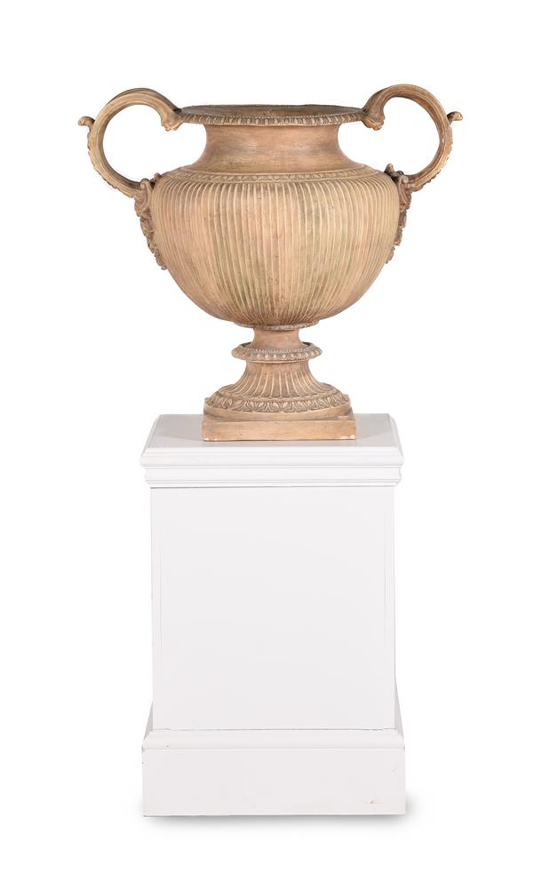 A LARGE TERRACOTTA URN, ITALIAN, 20TH CENTURY