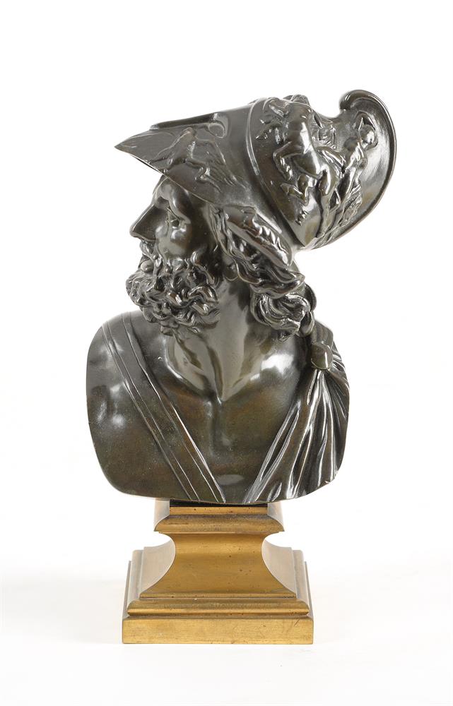 A BRONZE BUST OF MENELAUS FRENCH, LATE 19TH CENTURY - Bild 3 aus 5