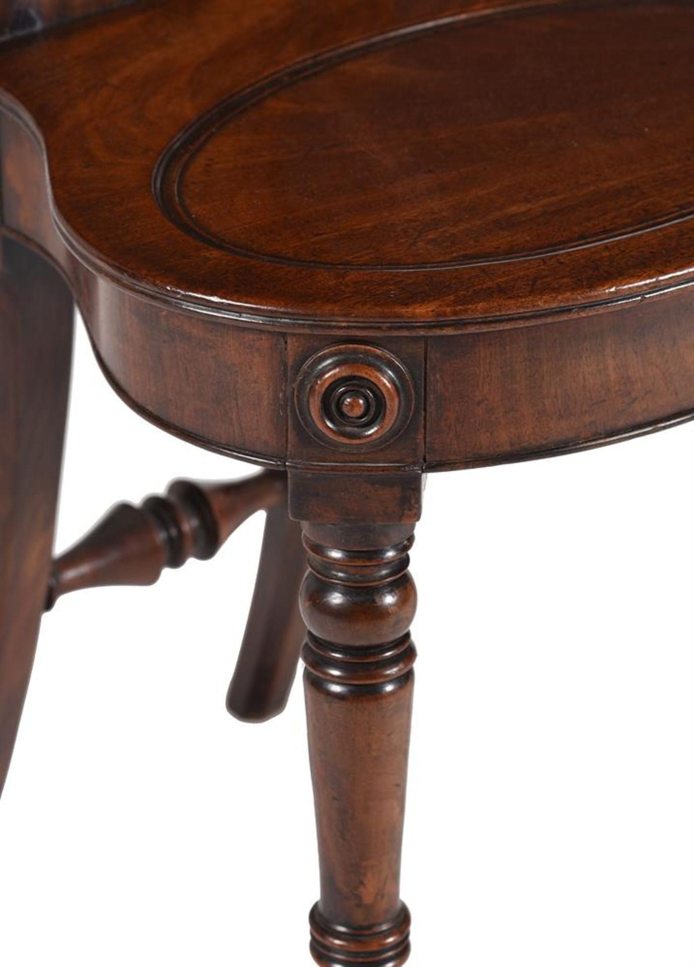 A PAIR OF REGENCY MAHOGANY HALL CHAIRS, CIRCA 1815 - Image 4 of 5