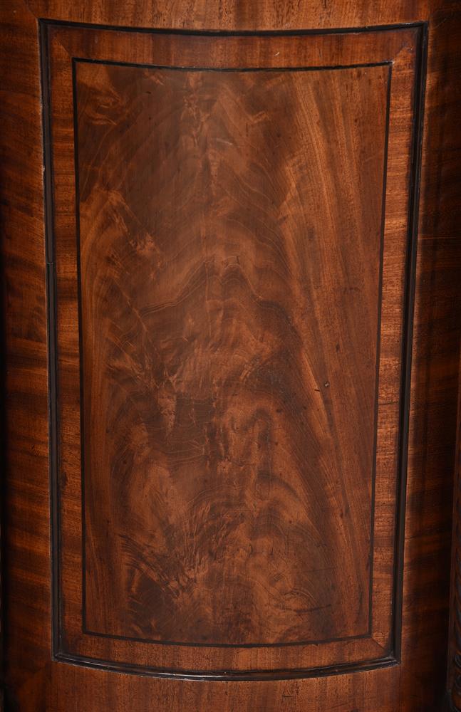 A PAIR OF WILLIAM IV MAHOGANY AND EBONISED SIDE CUPBOARDS, IN THE MANNER OF GILLOWS, CIRCA 1835 - Image 3 of 4