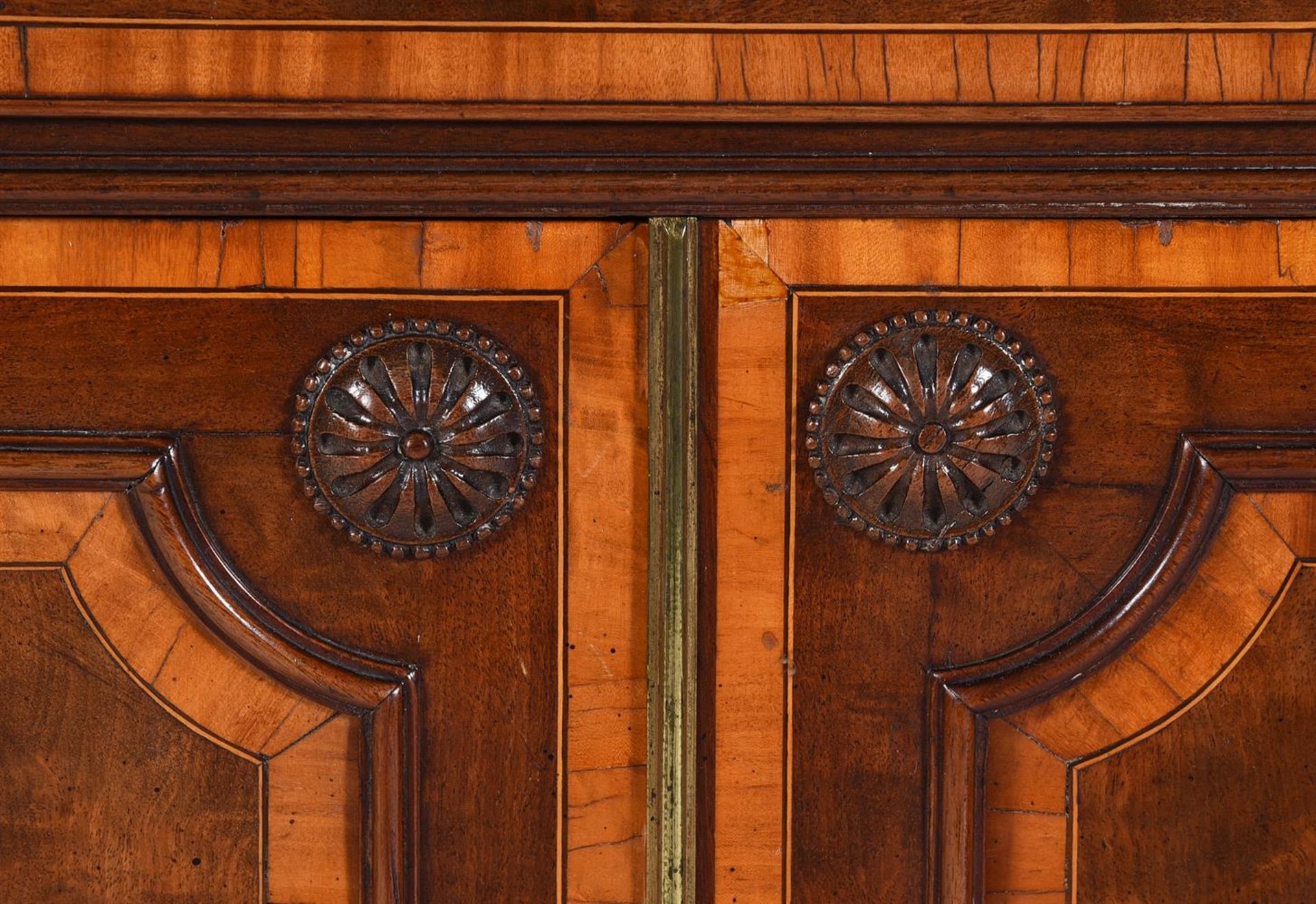 Y A GEORGE III MAHOGANY AND SATINWOOD BANDED SECRETAIRE BOOKCASE, CIRCA 1790 - Image 4 of 8