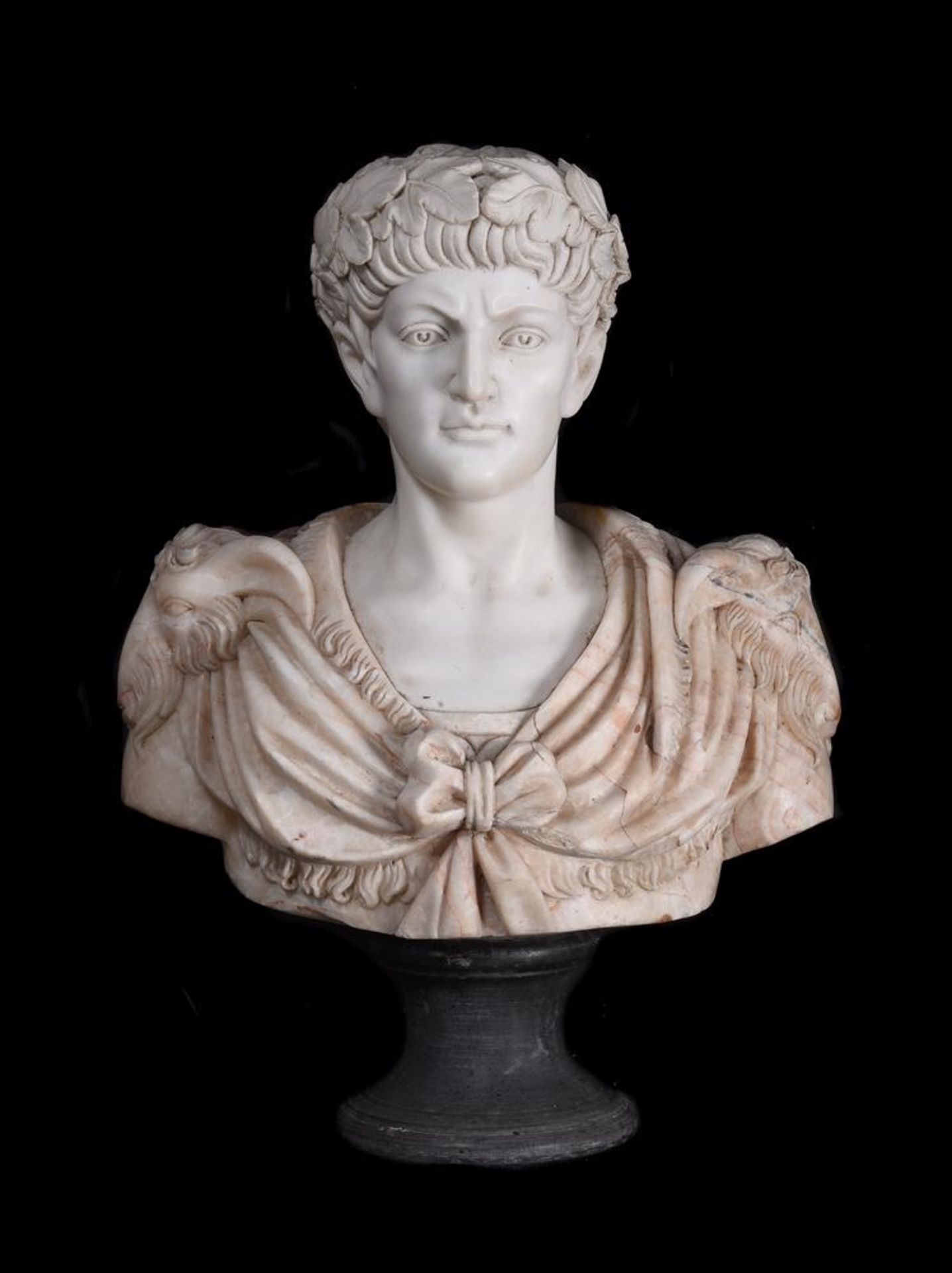 AFTER THE ANTIQUE, A CARVED MARBLE BUST OF A ROMAN EMPEROR, 20TH CENTURY