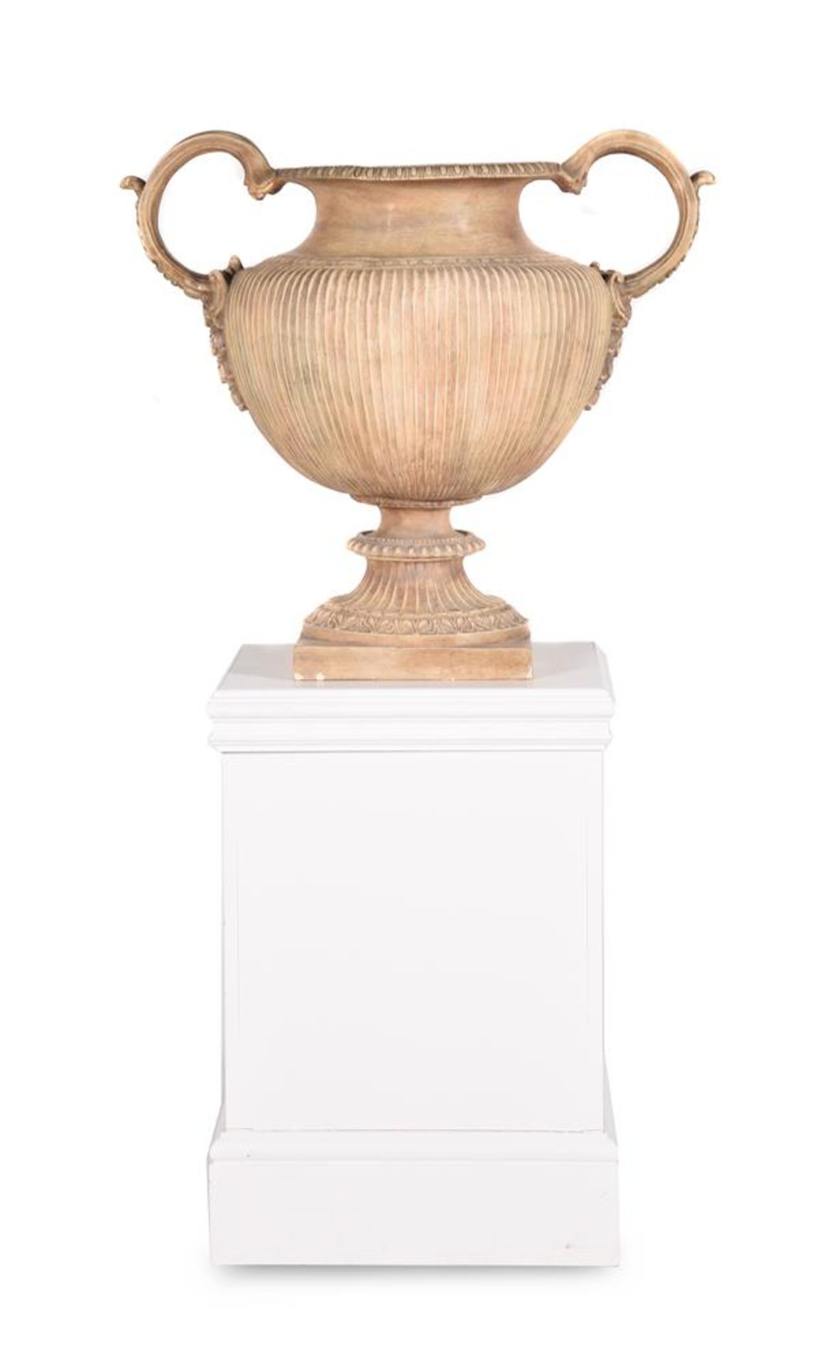 A LARGE TERRACOTTA URN, ITALIAN, 20TH CENTURY - Image 2 of 6