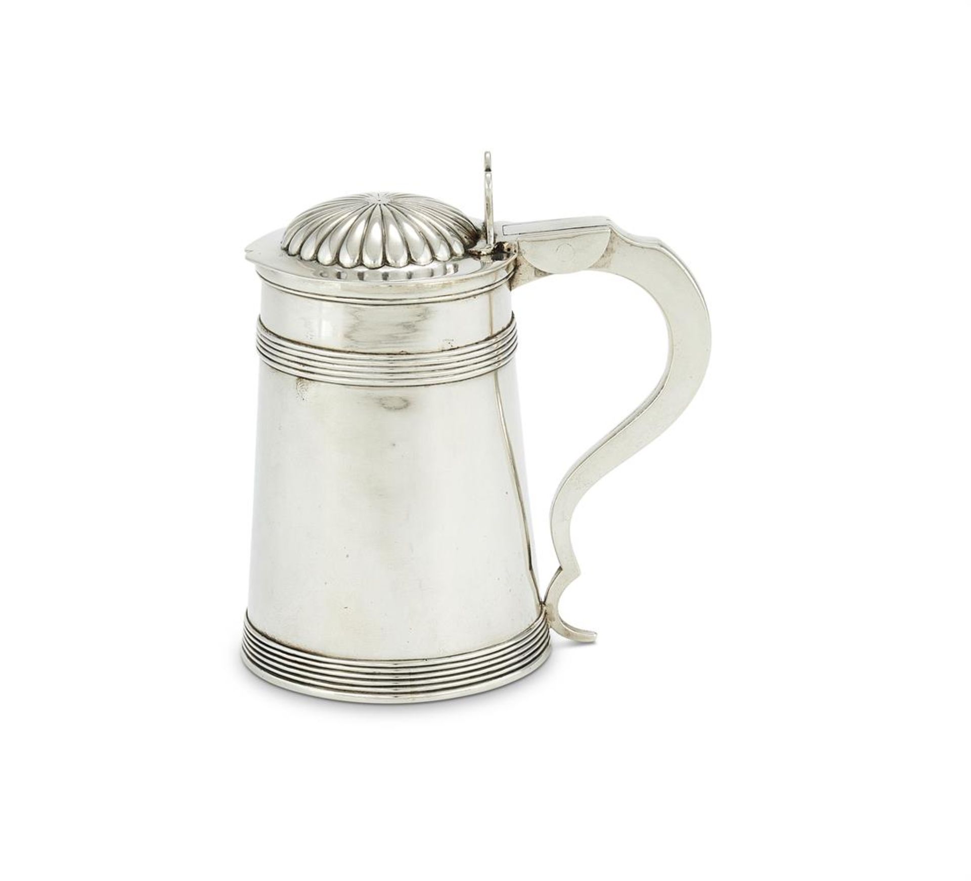AN INDIAN COLONIAL SILVER SMALL TAPERED TANKARD