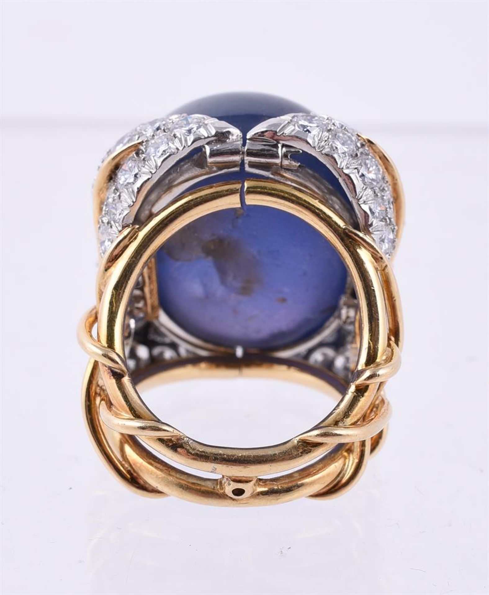 TIFFANY & CO., JEAN SCHLUMBERGER, A STAR SAPPHIRE AND DIAMOND DRESS RING, SRI LANKA, NO HEAT - Image 3 of 5