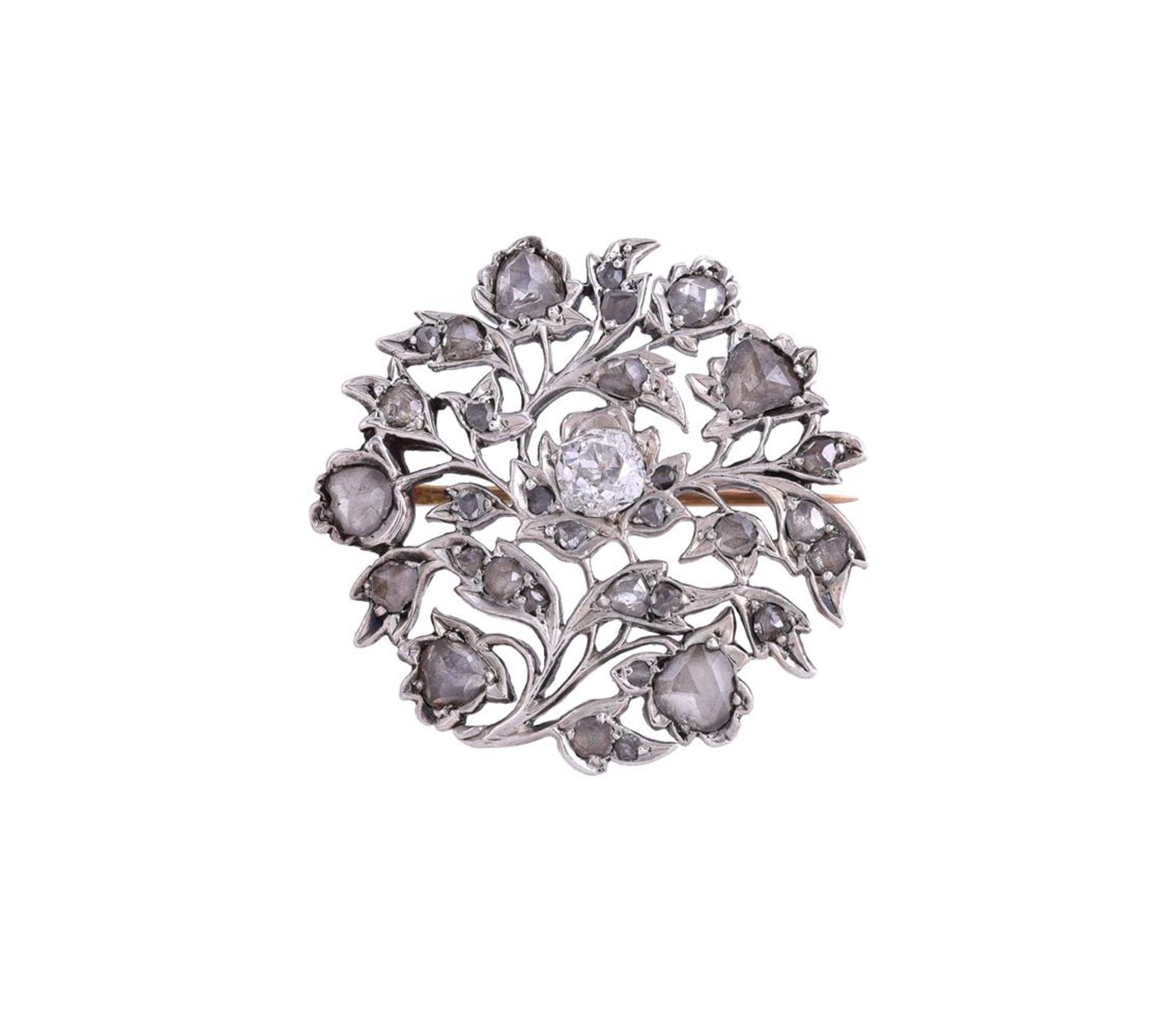 A 19TH CENTURY DIAMOND FLORAL BROOCH