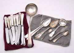 A COLLECTION OF SILVER FLATWARE