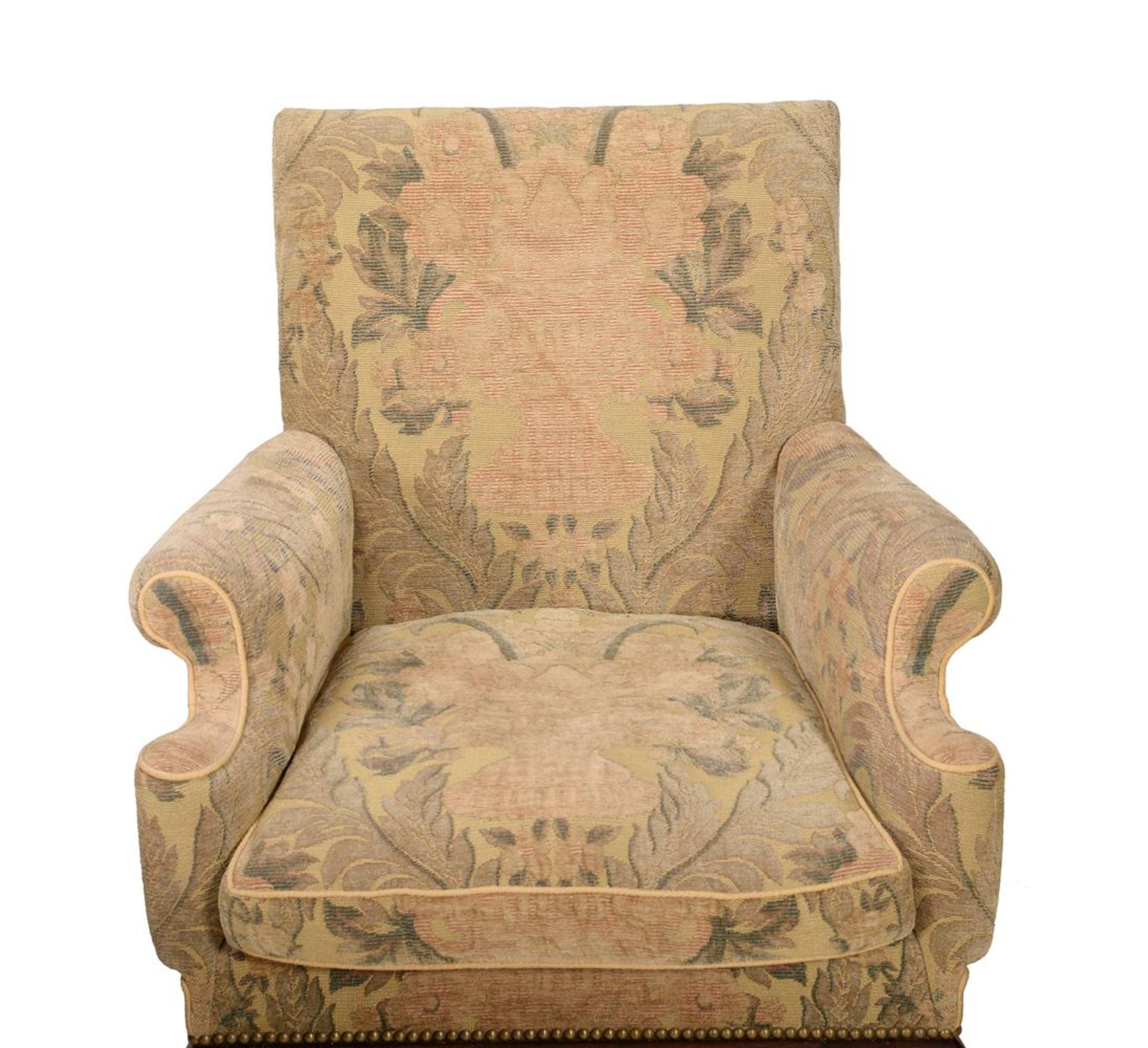 A PAIR OF MAHOGANY AND TAPESTRY STYLE UPHOLSTERED ARMCHAIRS IN GEORGE I STYLE - Bild 2 aus 3