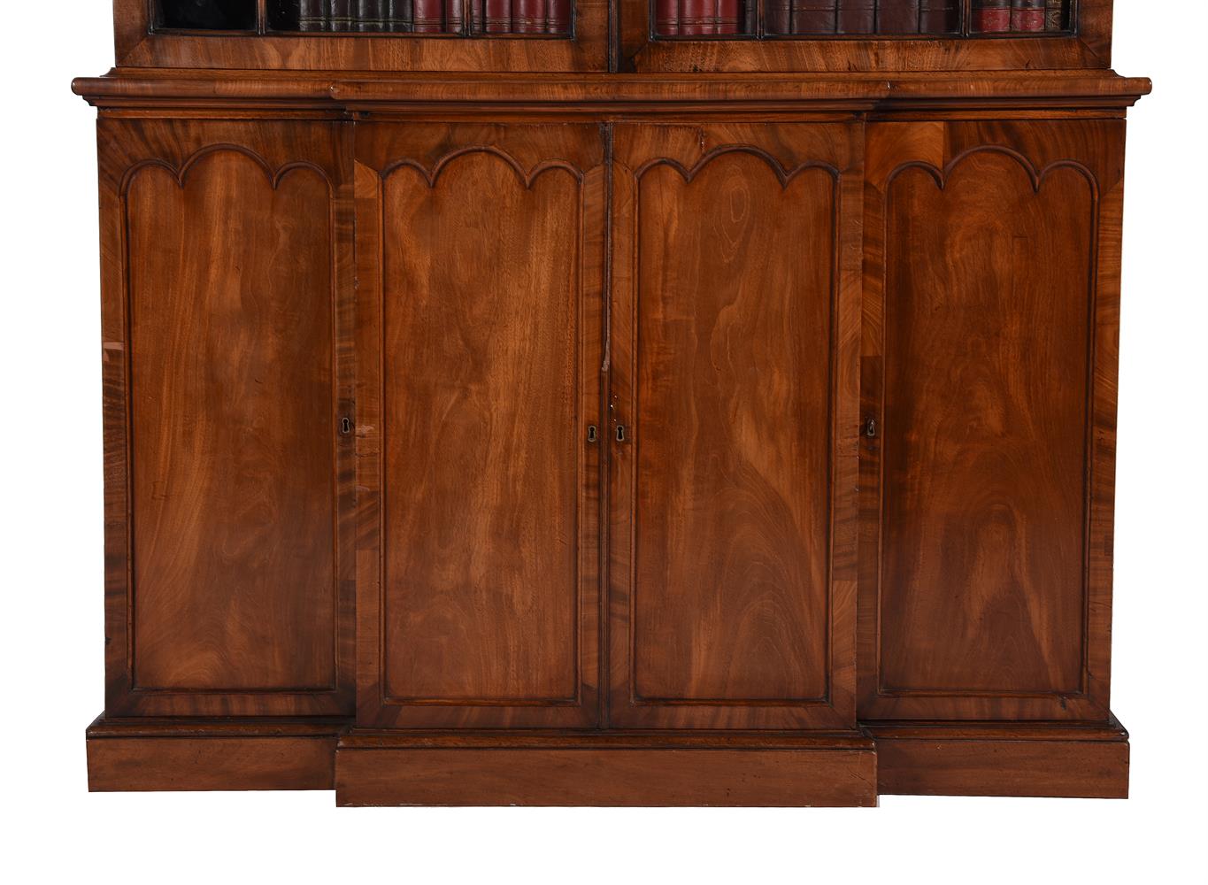 A MAHOGANY LIBRARY BOOKCASE - Image 2 of 4